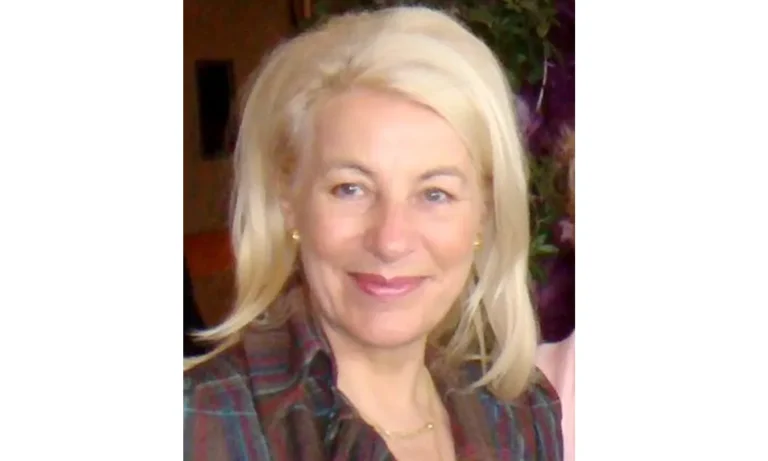 Mme Nicole Ameline