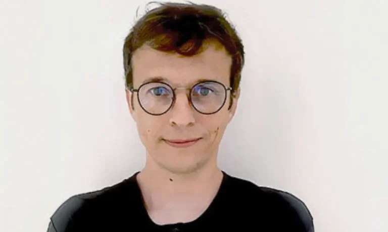 Dr Nicolas Taris