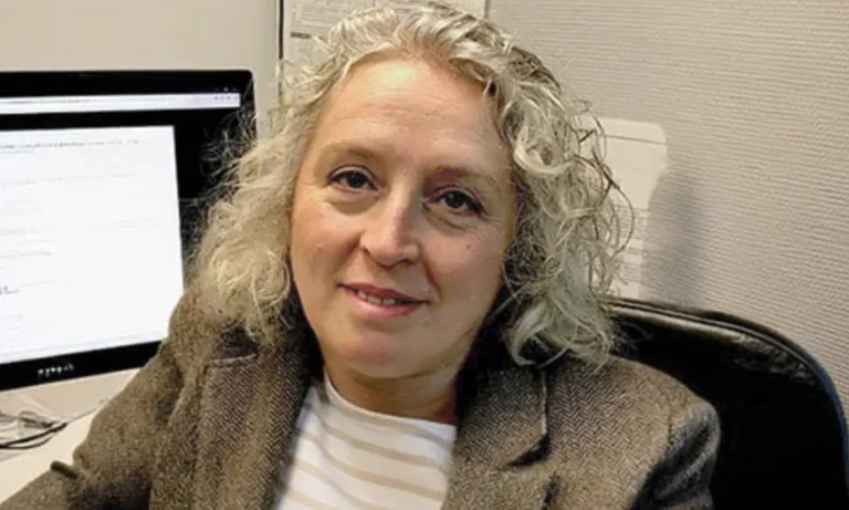 Dr Catherine Tomasetto